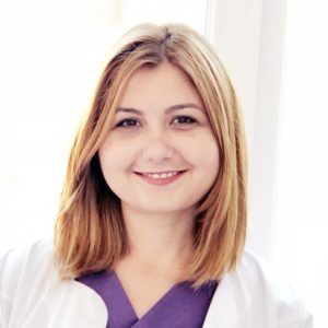 As. Univ. Dr. Larisa Tomescu