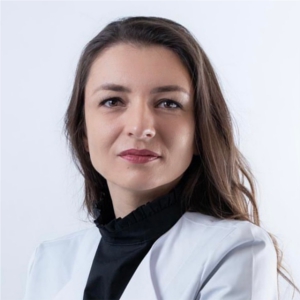 Dr. Eva Mihaela Dobranici